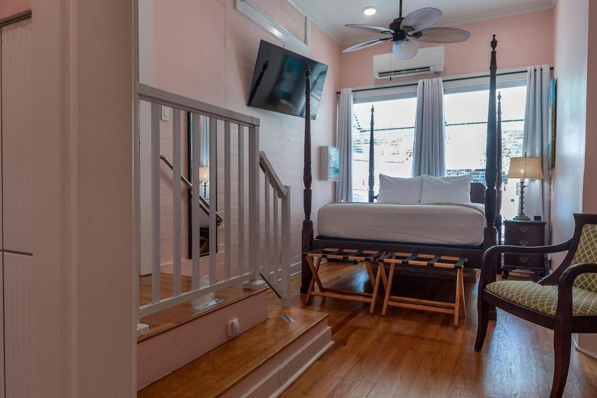 The Porch On Frances Inn - Adults Exclusive Key West Exterior photo