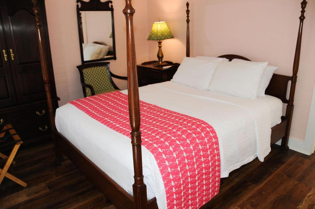 The Porch On Frances Inn - Adults Exclusive Key West Room photo